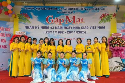 Những hình ảnh kỷ niệm 43 năm Chào mừng ngày nhà giáo Việt Nam 20/11/2025 được Đảng ủy, HĐND, UBND,  Uỷ ban MTTT Việt Nam tổ chức chiều ngày 18/11/2025