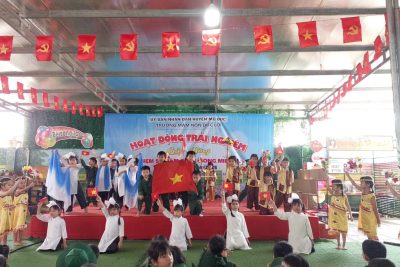 Hoạt động trải nghiệm “Chào mừng kỷ niệm 50 năm giải phóng hoàn toàn miền Nam 30/4/1975 – 30/04/2025