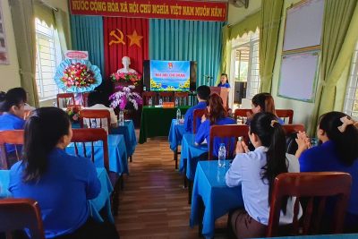 sáng ngày 13/9/2025 chi đoàn trường Mầm non Đức Lợi đã tổ chức Đại hội chi đoàn nhiệm kỳ 2025-2026. Về dự đại hội có đồng chí Huỳnh Thị Mỹ Viên.Bí thư chi bộ- Hiệu trưởng nhà trường. Đồng chí Trần Thị Ánh Thu Phó hiệu trưởng nhà trường. Đồng chí Trần Quang Tiến phó bí thư Đoàn xã. Đại hội đã bầu ra ban chấp hành gồm có 3 đồng chí.