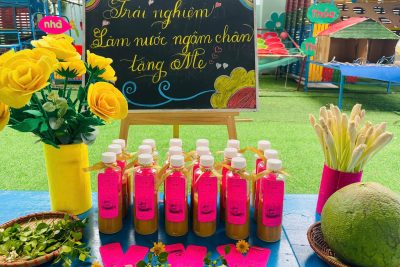 Hoạt động trải nghiệm “Làm nước ngâm chân tặng Mẹ” cho trẻ mẫu giáo 3-4 tuổi (B)